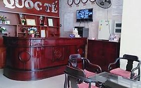 Quốc Tế 2 Hotel